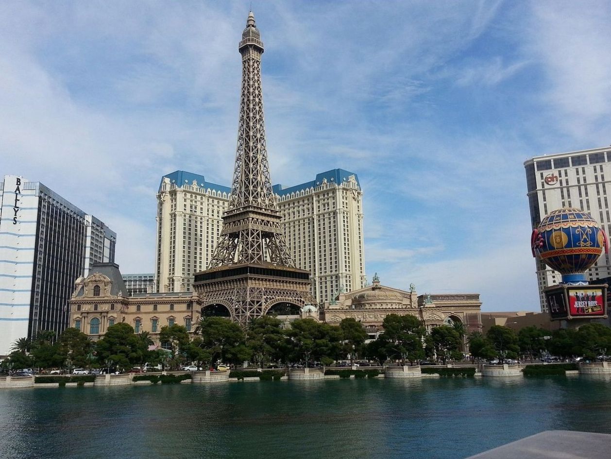 Casino & Entertainment Experiences
